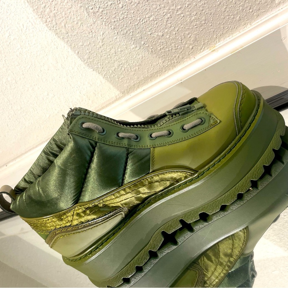 PUMA FENTY BY RIHANNA CYPRESS GREEN PLATFORM SNEAKER BOOTS